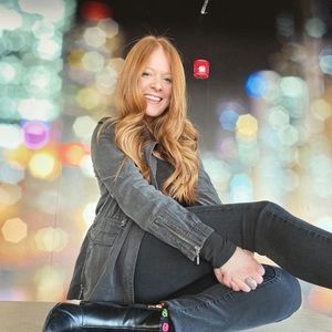 Meet your Posher, Lara